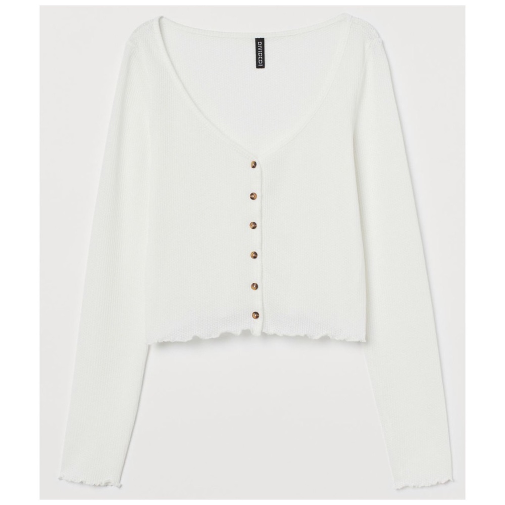 Short cardigan